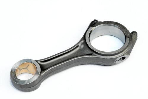 JHYC靜態(tài)應變測試儀對連桿的應變測量過程