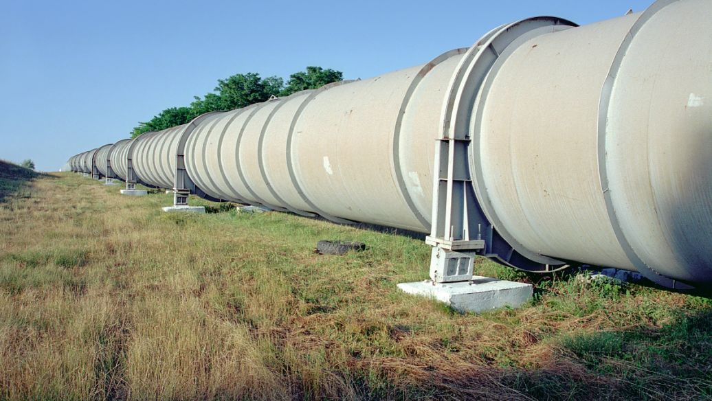 大型儲(chǔ)油罐振動(dòng)時(shí)效應(yīng)用