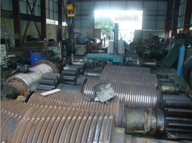 振動時效工藝在榨輥修補上應(yīng)用